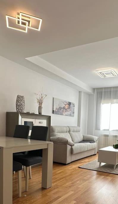 Studio 14 + Garaje Incluido. Nuevo, Elegante, Acogedor. Haro Dış mekan fotoğraf
